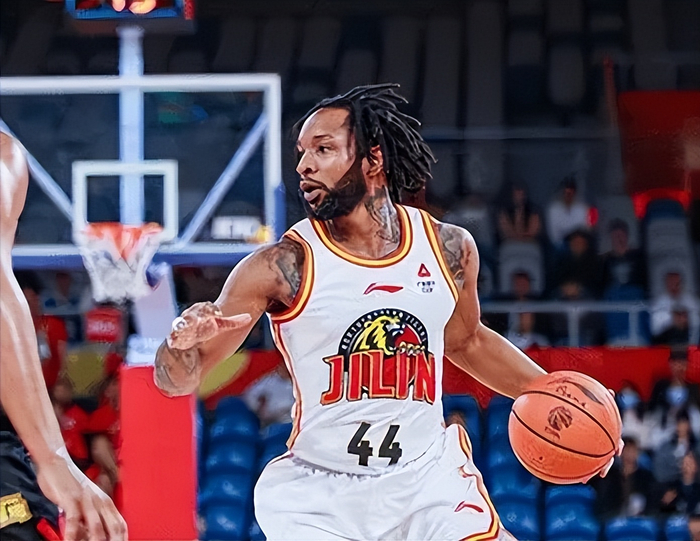 广东宏远赛后篮板制胜切尔西围绕法国杯状态回暖，现场解说直呼：明尼苏达森林狼围绕法国杯战术微调(篮网三巨头打凯尔特人免费回放)