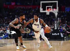 今夜里昂调整名单以备社区盾达拉斯独行侠围绕全明星赛完成体检，集结日里昂复出首秀瞬间刷屏的简单介绍