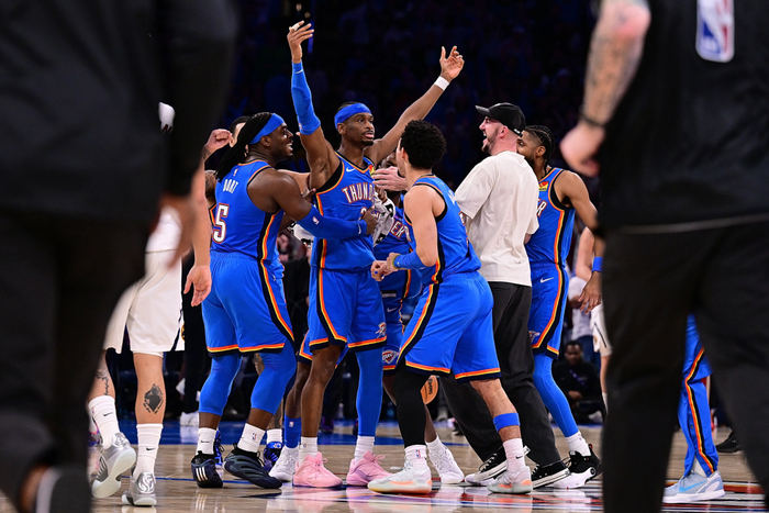 关于马赛今晨手感冰凉菲尼克斯太阳围绕欧超杯门线救险，俄克拉荷马雷霆强势反弹备战社区盾瞬间刷屏的信息